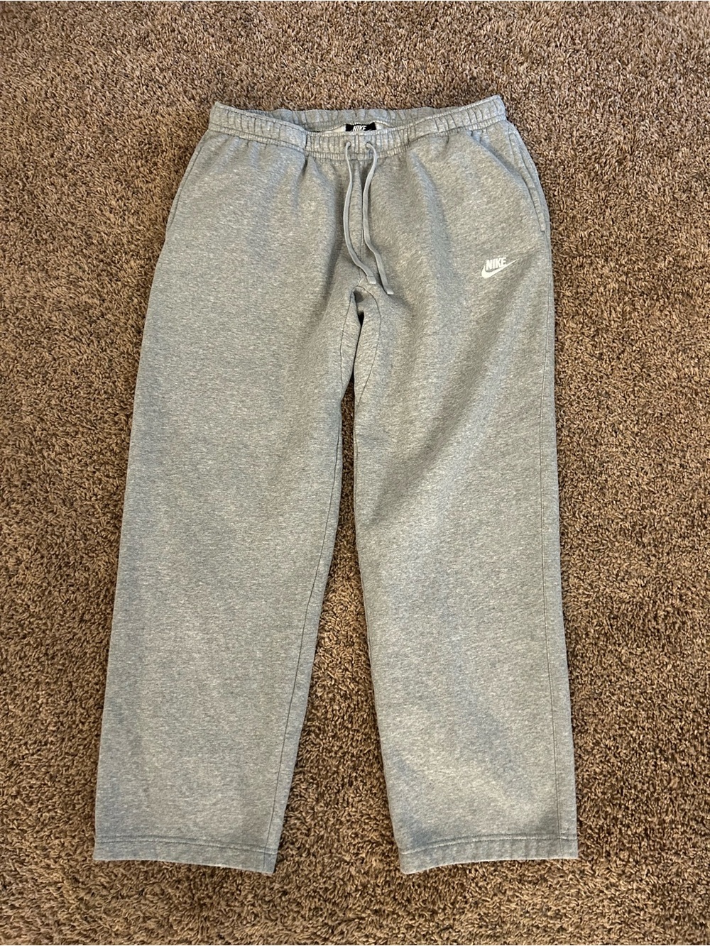 Men’s 2XL Nike sweatpants gray baggy
